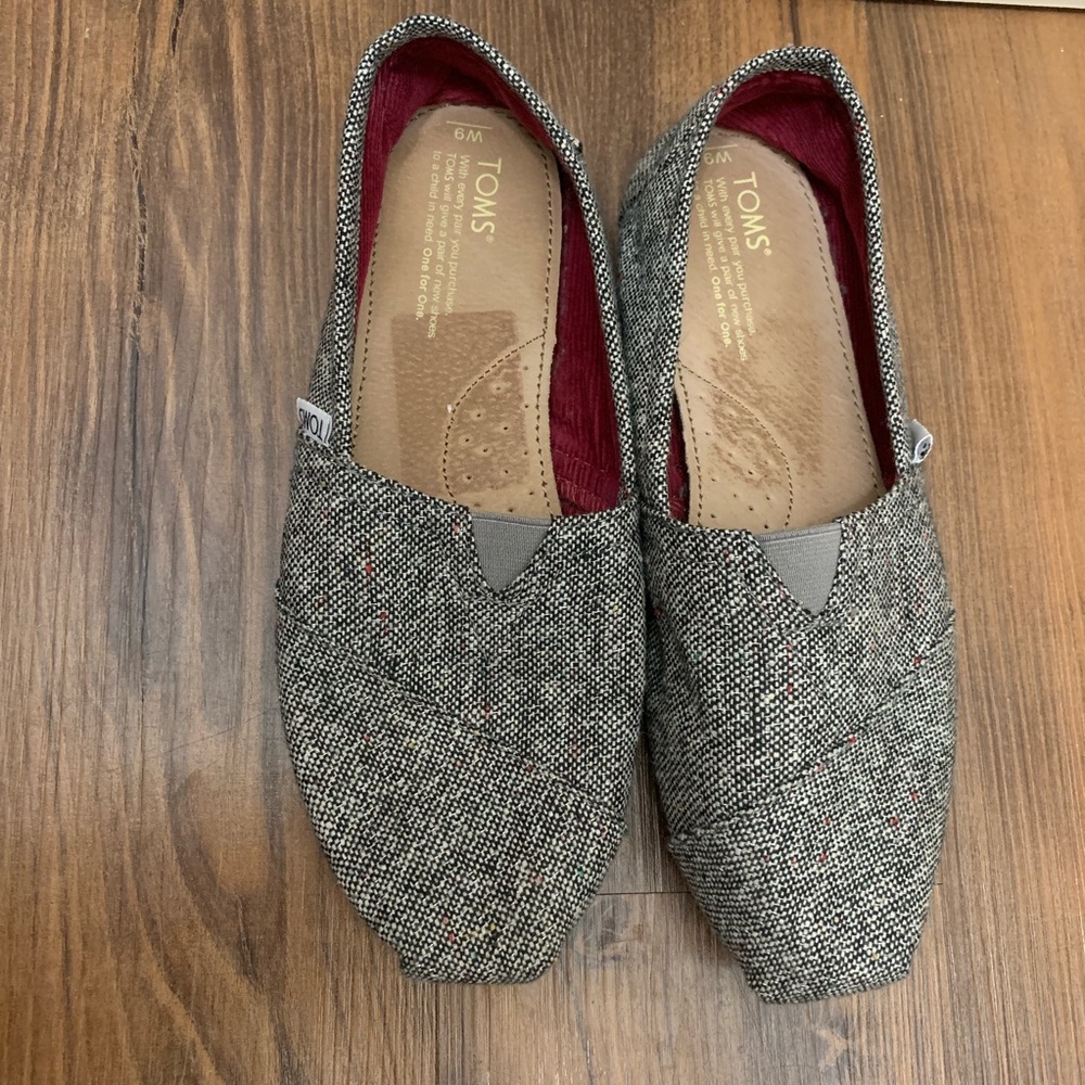 Classic Toms - Picture 2 of 4